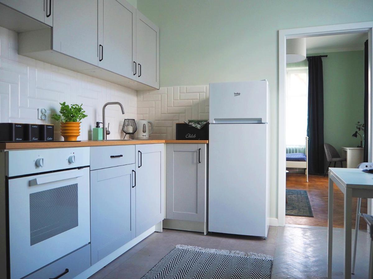 Ferienwohnung Wawelove Kossak Apt 1 Min To Royal Wawel Castle! Free Parking Krakau Exterior foto